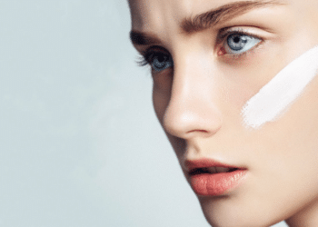 4 Mistakes Using Skin Care That Makes Your Face Look Older